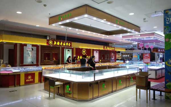 玻璃展臺展示柜選材是關鍵，不同用處選用不同材質